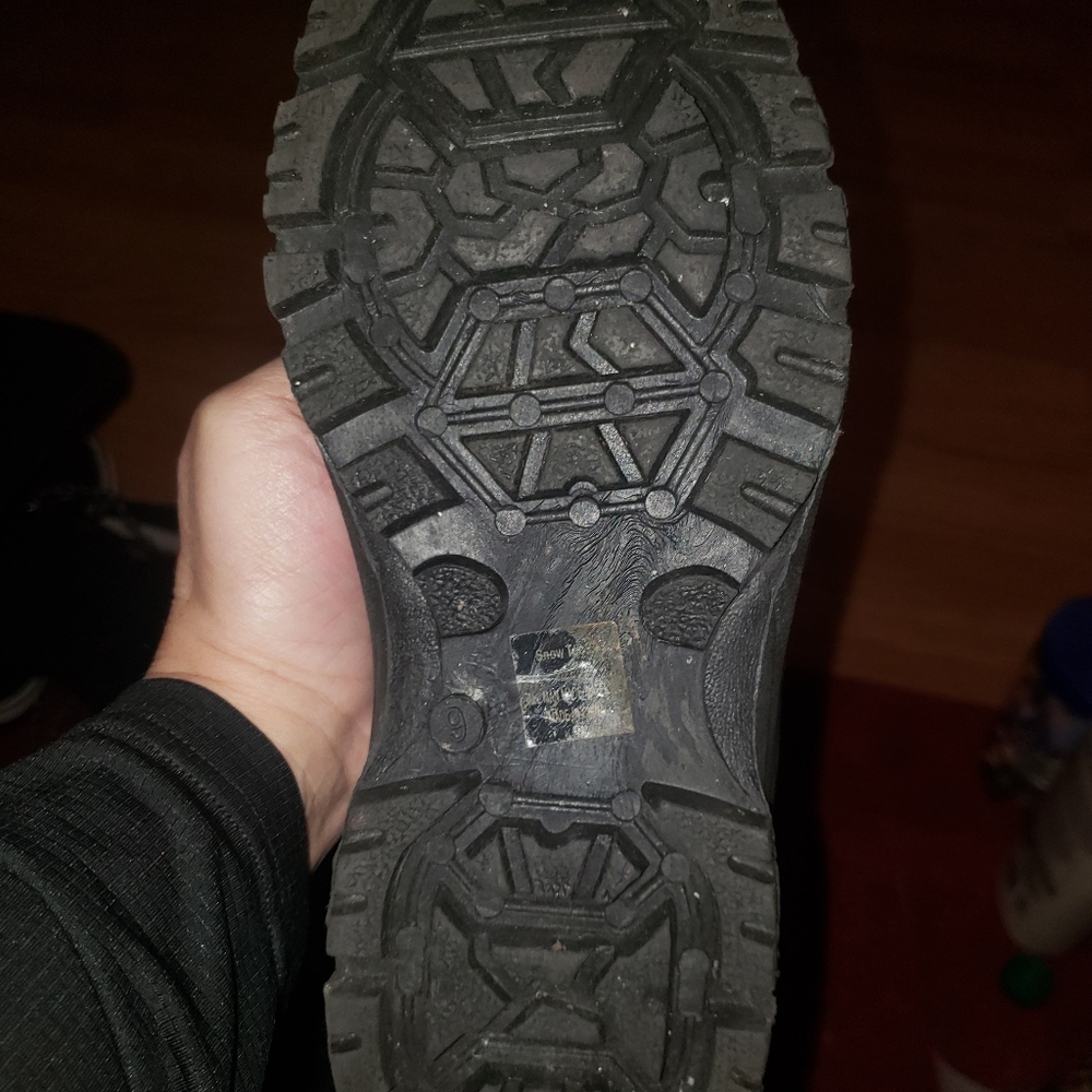 EUC-Snotek boots sz 9 SUPER WARM - Picture 3 of 3